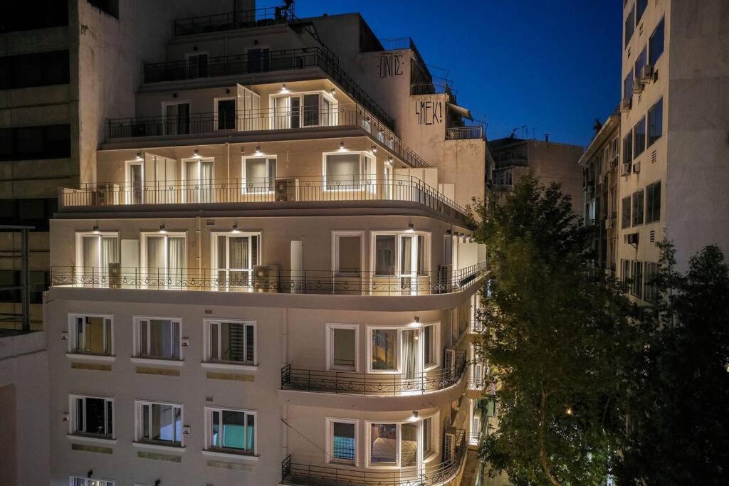 Viola Comfort Suite Atenas Exterior foto